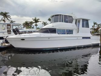 50' Carver 1997 Yacht For Sale